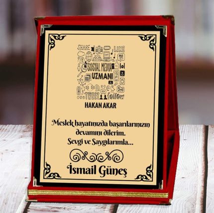Sosyal Medya Uzmanı Baskılı Plaket (3. Tasarım) | Kişiye Özel
