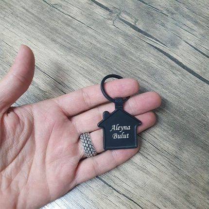 Kişiye Özel Ev Şeklinde Metal Anahtarlık